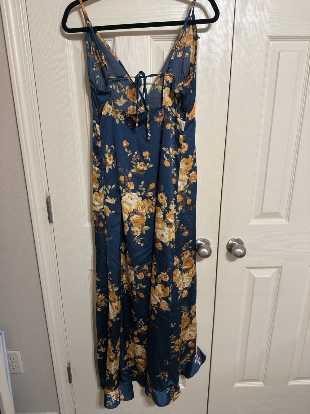 Floral Ruffle V-Neck Maxi Dress in Teal - Picture 3 of 6